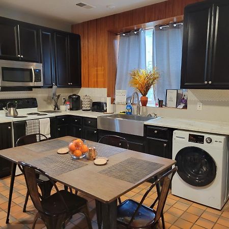 Spacious Industrial Split Level With A Balcony Cincinnati Extérieur photo